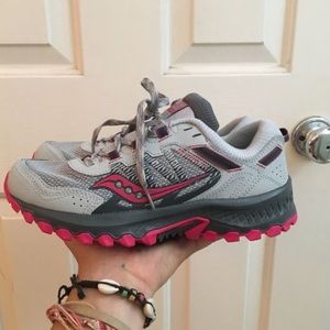 Saucony Excursion women’s shoes super comfortable